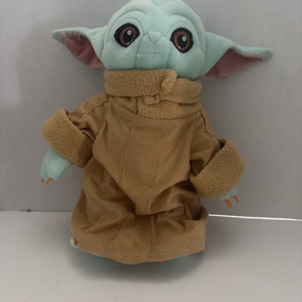 Star Wars The Mandalorian Grogu The Child Plush 11 Inch Toy Figure Baby Yoda